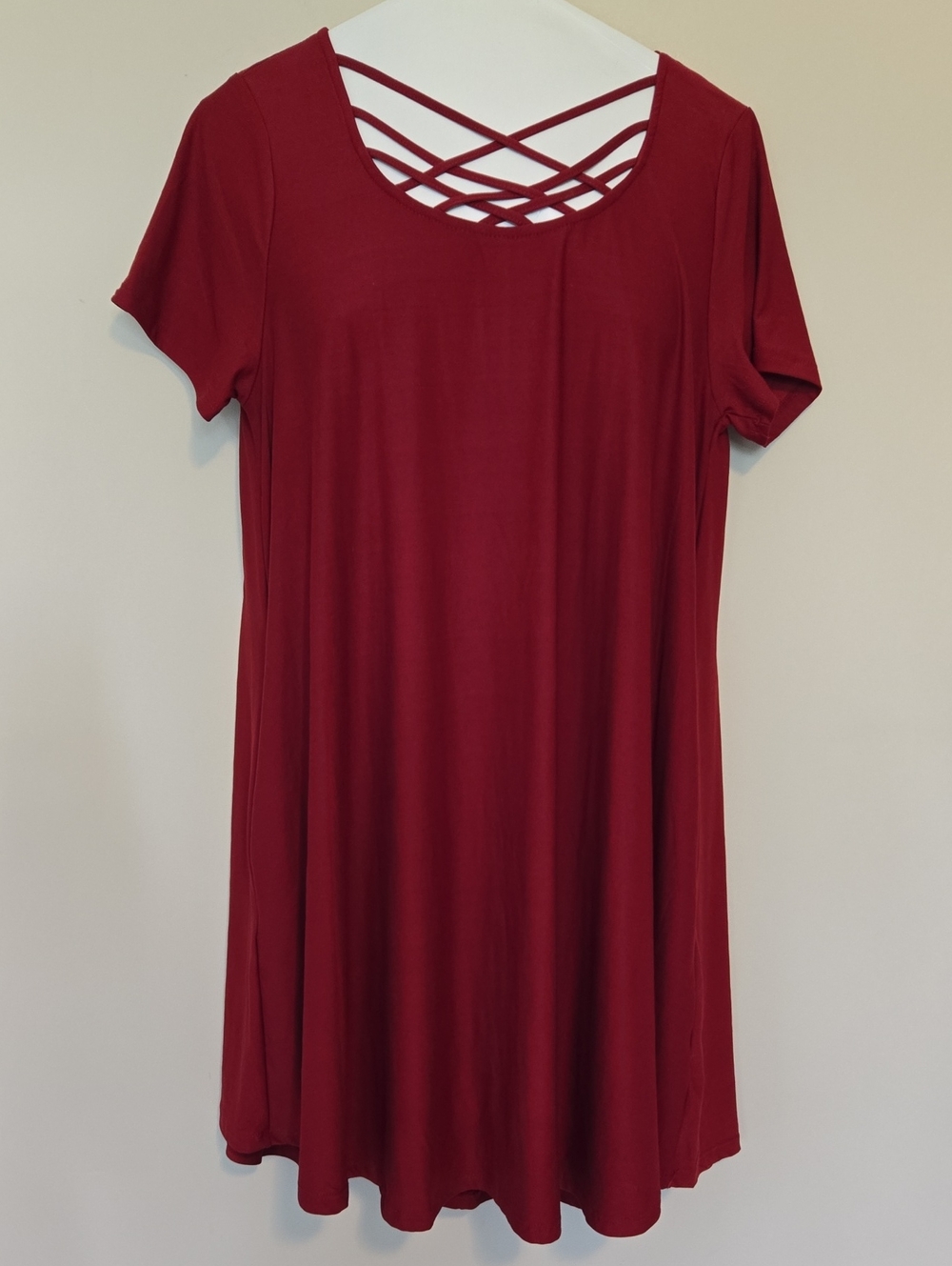Women's Crisscross FRONT Short Sleeve Dress - Burgundy